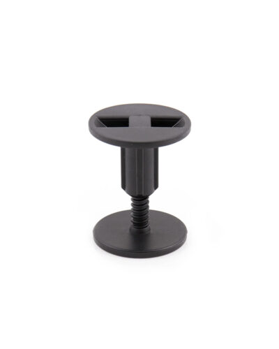 Flat Top Leash Plug